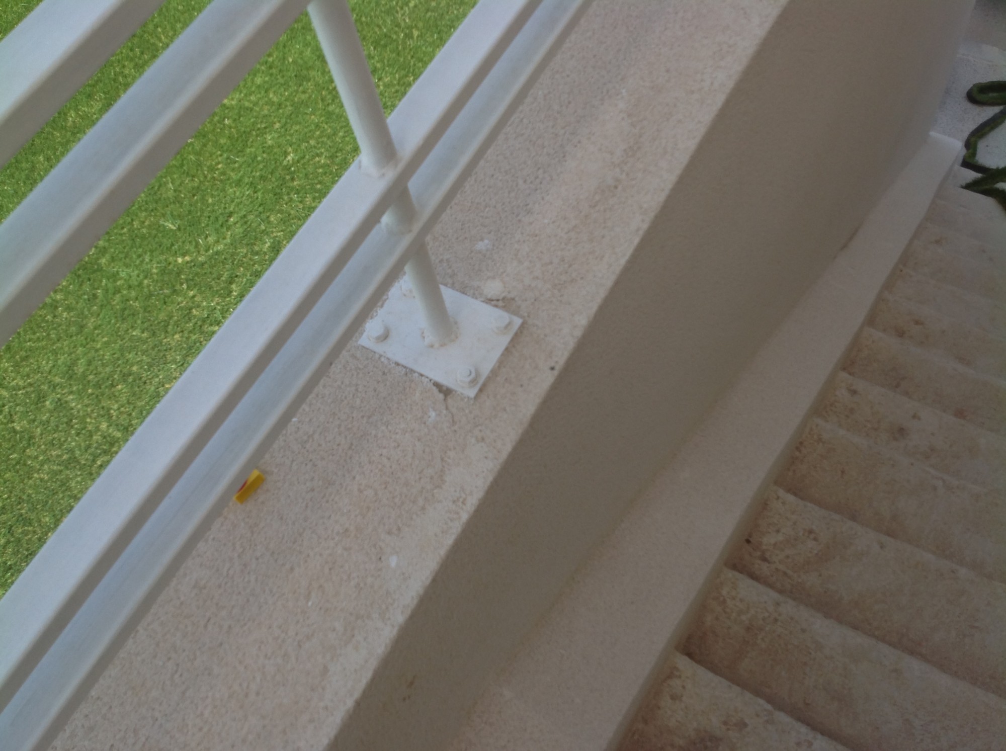 Pose d'un gazon synthétique à Aix en provence